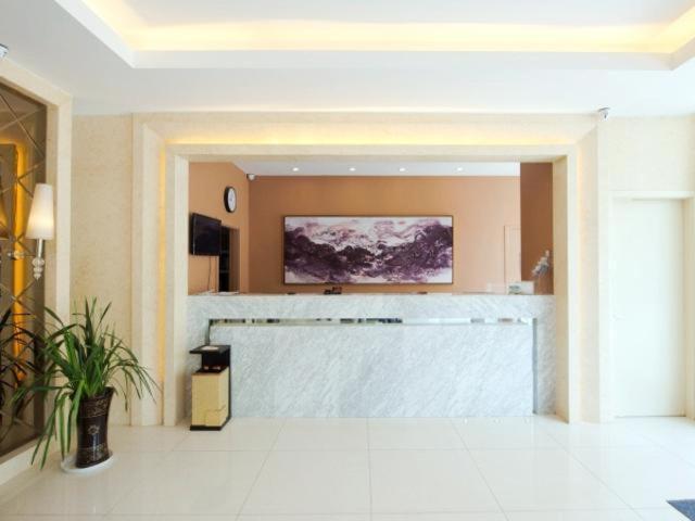 Jinjiang Inn Xianning Yinquan Avenue Hot Spring Hotel Exterior foto